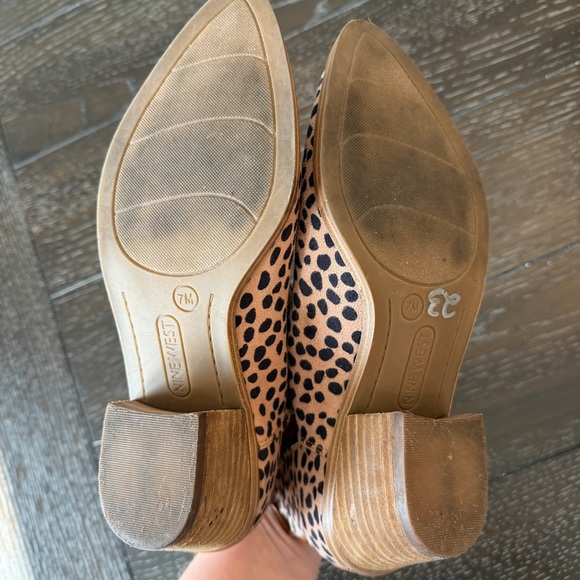 NINE WEST | Leopard Split Ankle Booties‎ Size 7 - Picture 7 of 7